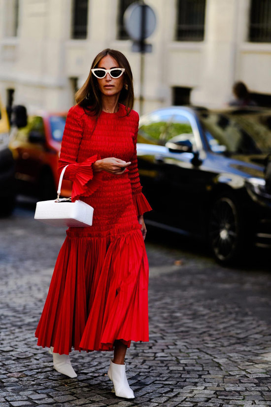 torebka do czerwonej sukienki