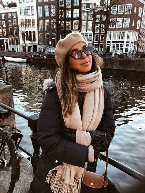 Jak się ubrać na wycieczkę po Amsterdamie zimą