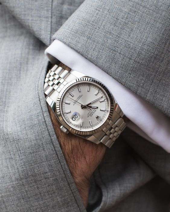 elegancki zegarek jako inwestycja
