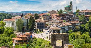 Co zabrać na wyjazd do Bulgarii – jakie ubrania spakować