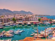 Co zabrać na wyjazd na Cypr – jakie ubrania spakować Co zabrać na wyjazd na Cypr – jakie ubrania spakować