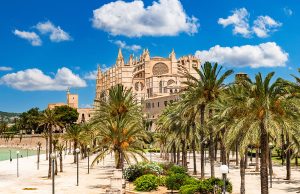 Co zabrać na wyjazd na Majorkę