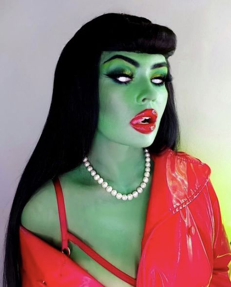 Makijaż zombie damski