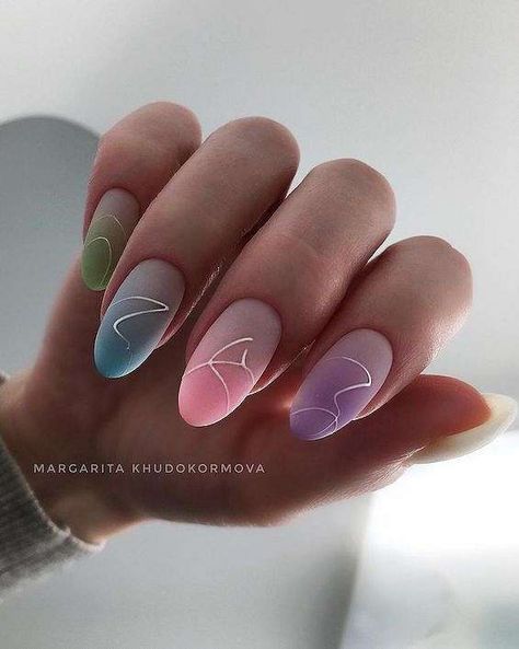 Manicure ombre kolorowy