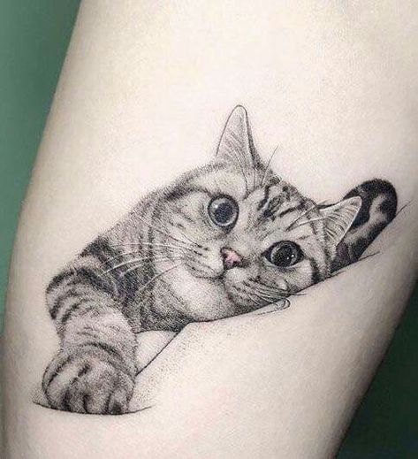 Realistyczne tatuaże z kotem