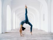 joga i medytacja w walce z trądzikiem stres