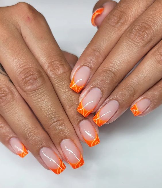 pomarańczowe paznokcie french wzór