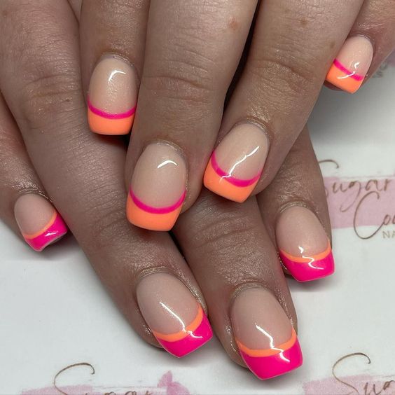 pomarańczowe paznokcie french z różowym