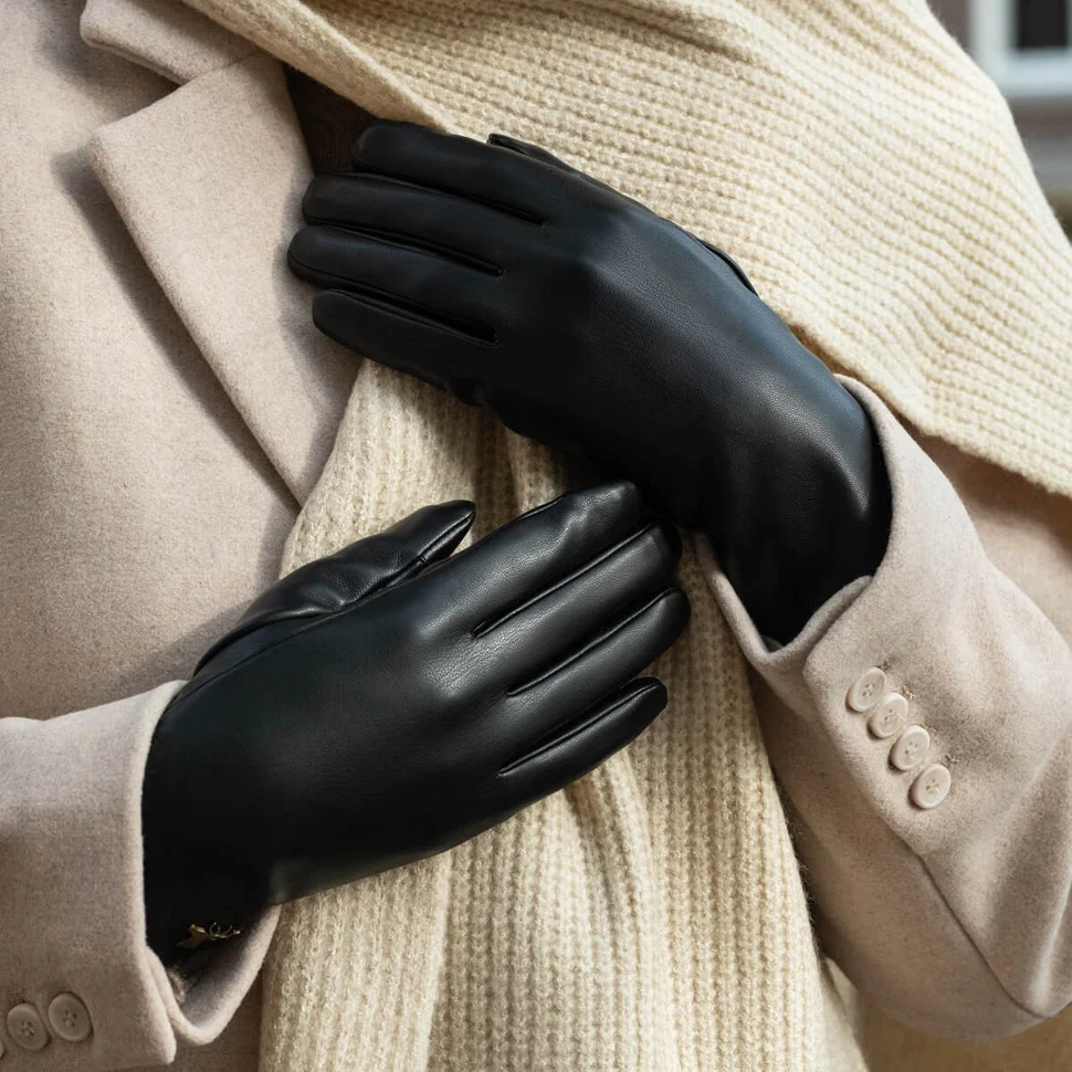 Jak dobrać odpowiednie rękawiczki zimowe damskie