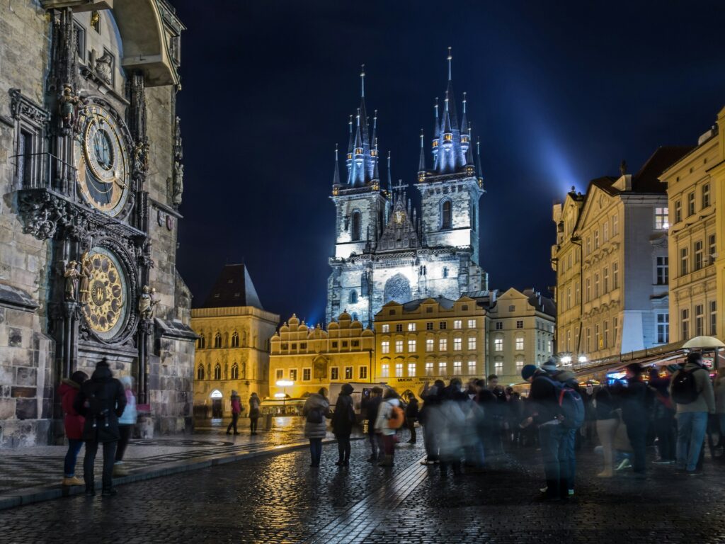 Jak się ubrać na wyjazd do Czech zimą – w grudniu, styczniu i lutym