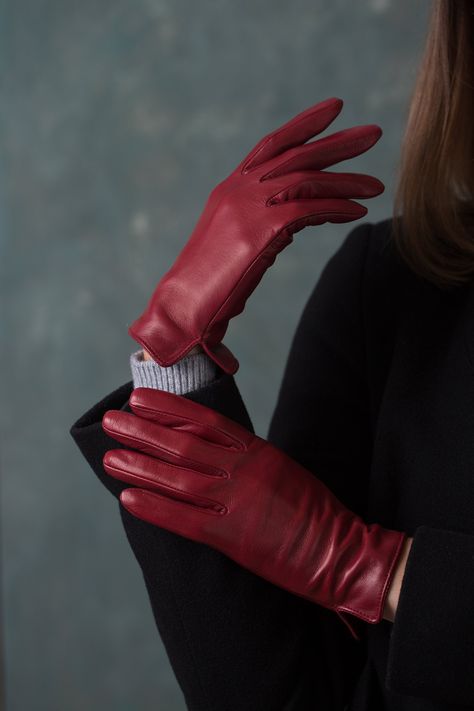 Rękawiczki damskie zimowe skórzane czerwone