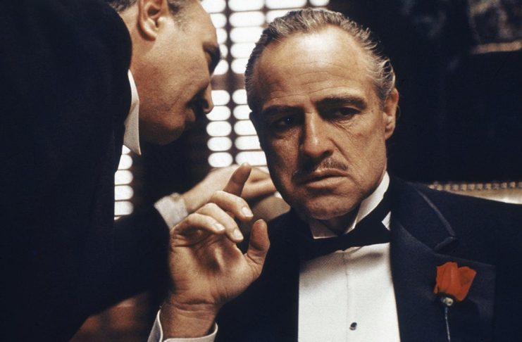 Impreza w stylu mafii - stylizacje i poradnik