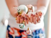 Paznokcie na Wigilię - modne stylizacje na święta