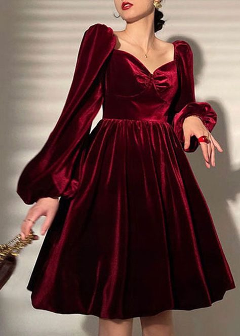 Sukienka na sylwestra welurowa czerwona