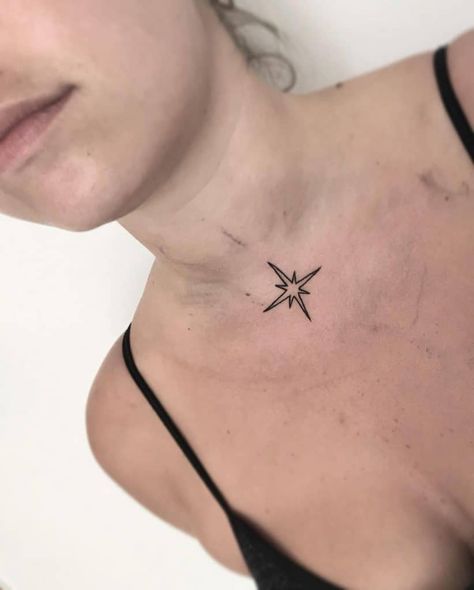 Tatuaże na szyi gwiazdka mała