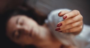 Czerwone paznokcie walentynkowe - stylizacje manicure