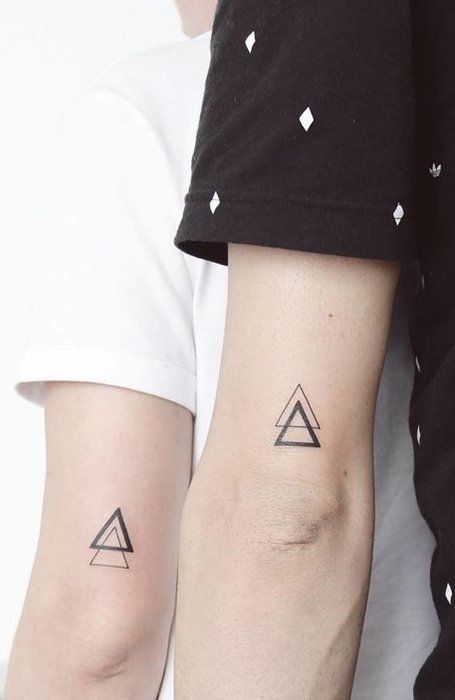 Tatuaże dla par geometryczne