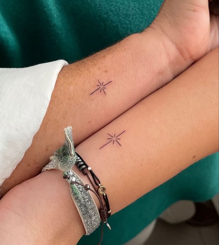 Tatuaże dla par gwiazdka