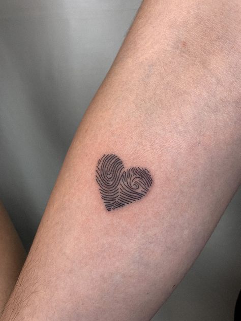 Tatuaże dla par serca odciski