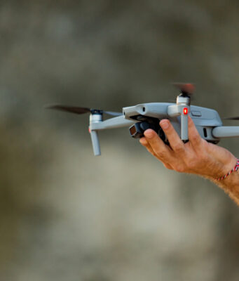 dron do kręcenia amatorskiego filmów