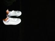 kiedy można przyjść na pogrzeb w białych butach