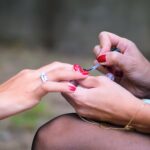 różowe paznokcie top30 stylizacji manicure