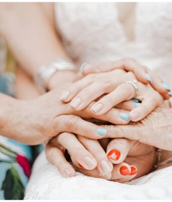 Modne paznokcie 2025 najnowsze inspiracje manicure