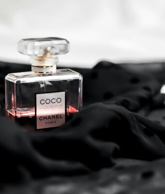 Perfumy damskie na Walentynki 2025 romatyczne propozycje