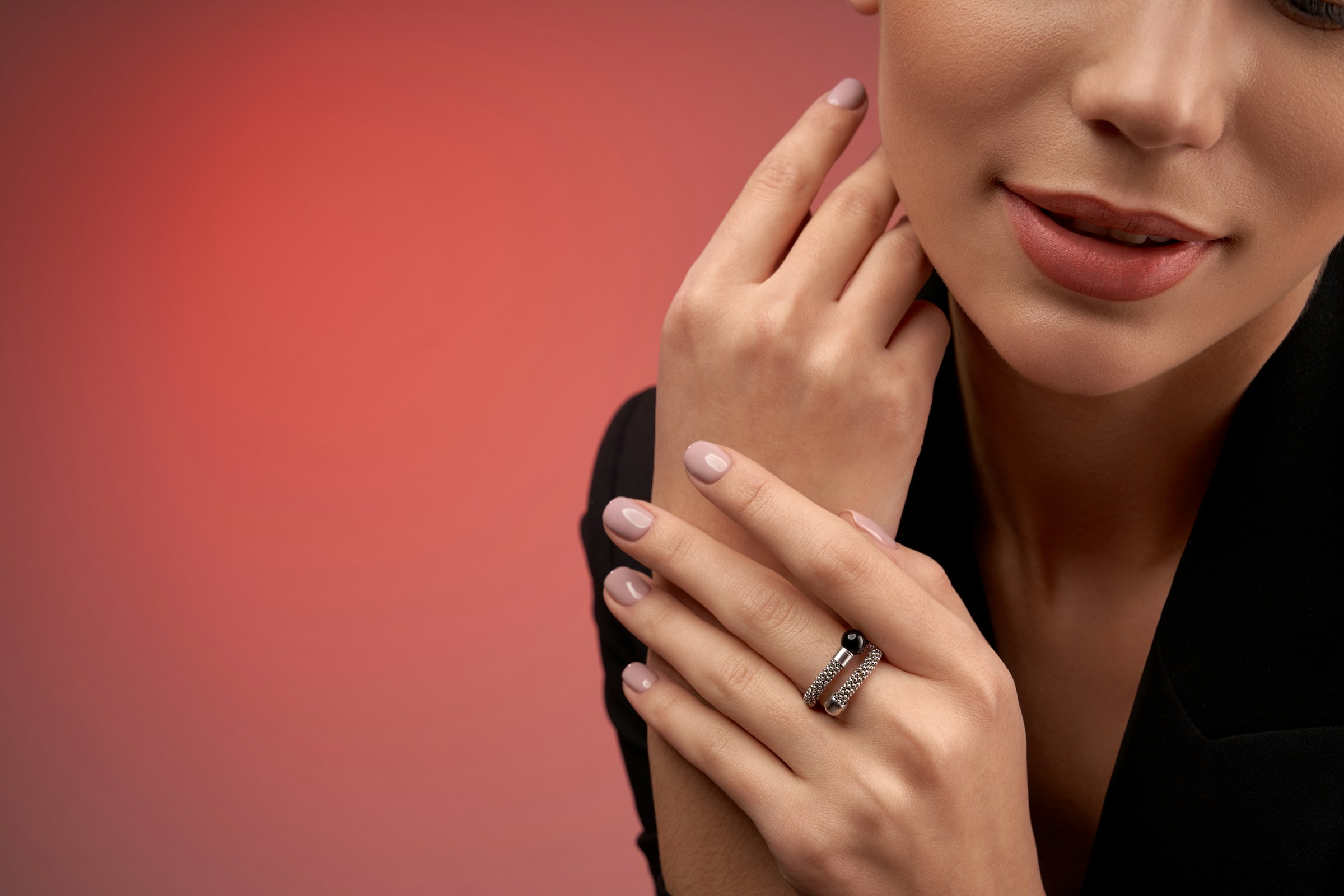 Paznokcie na wiosnę 2025 TOP 50 stylizacji manicure Paznokcie na wiosnę 2025 – TOP 50 stylizacji manicure