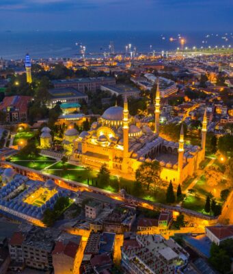 przewiewne stylizacje do Algierii